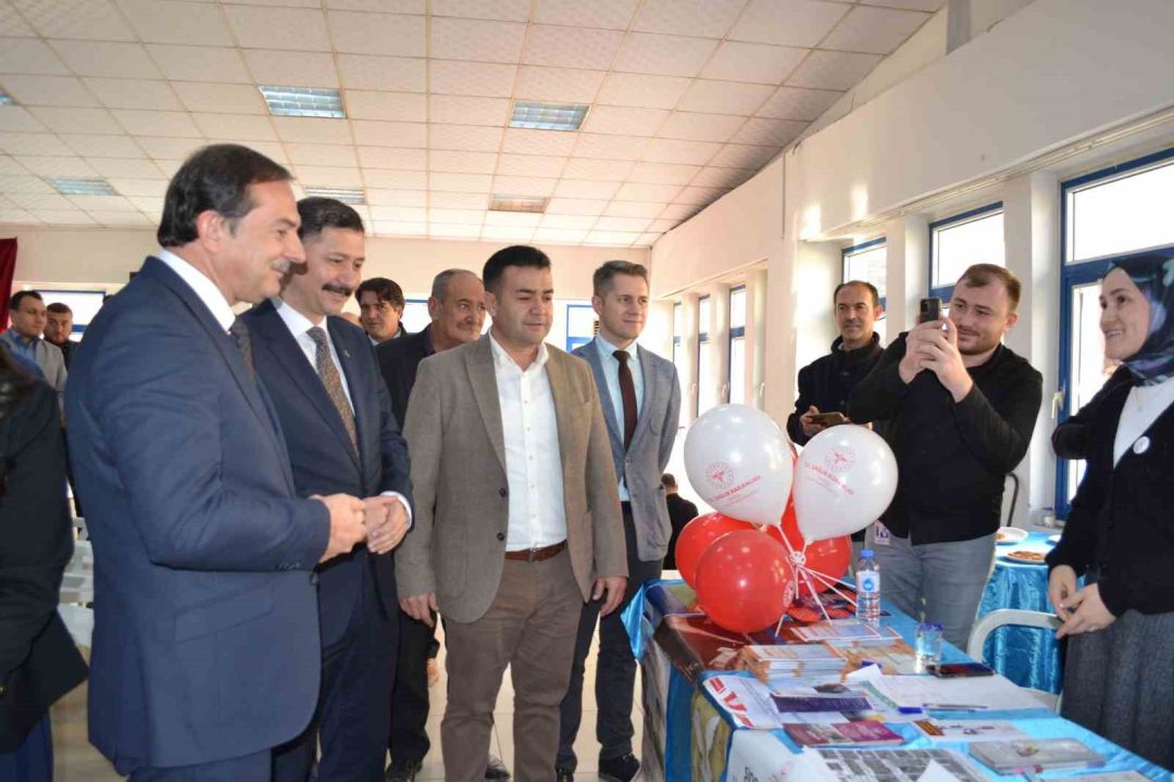 Roman Buluşması Renkli Görüntülere Sahne Oldu