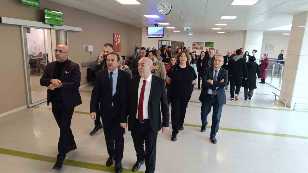 Manisa Şehir Hastanesinde yeni bölümler açıldı
