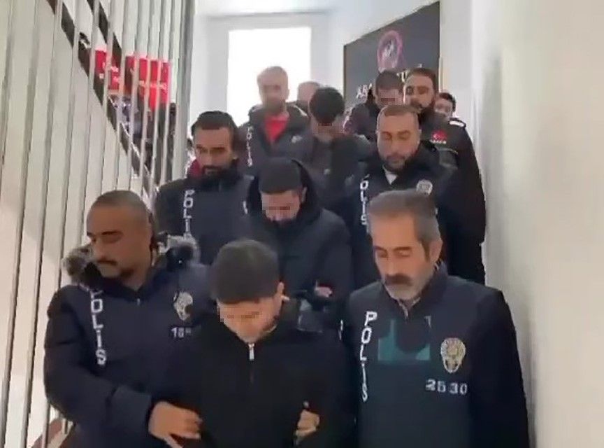 Bi’tık çetesine eş zamanlı operasyon: 47 gözaltı!