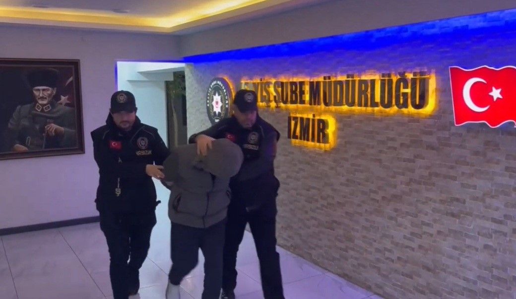Hırsızlıktan kesinleşmiş 46 yıl hapis kararı vardı, polisten kaçamadı!