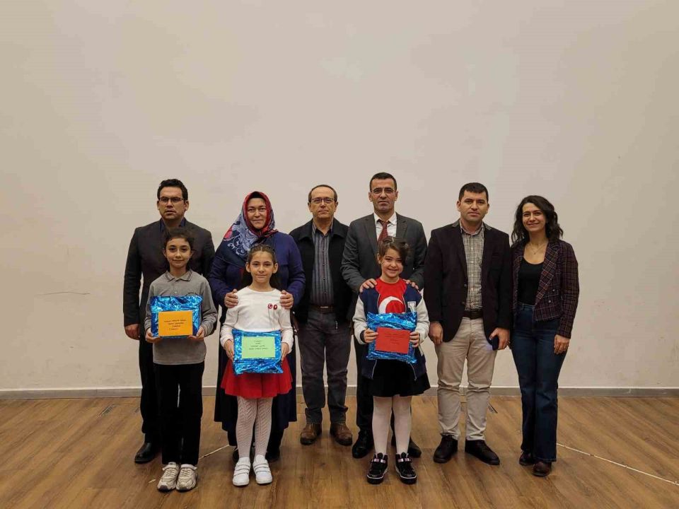 İlçede İstiklâl Marşı’nı güzel okuma yarışması düzenlendi