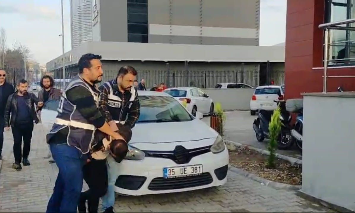 Bisikletli sapık, güpegündüz genç kadını taciz etti!