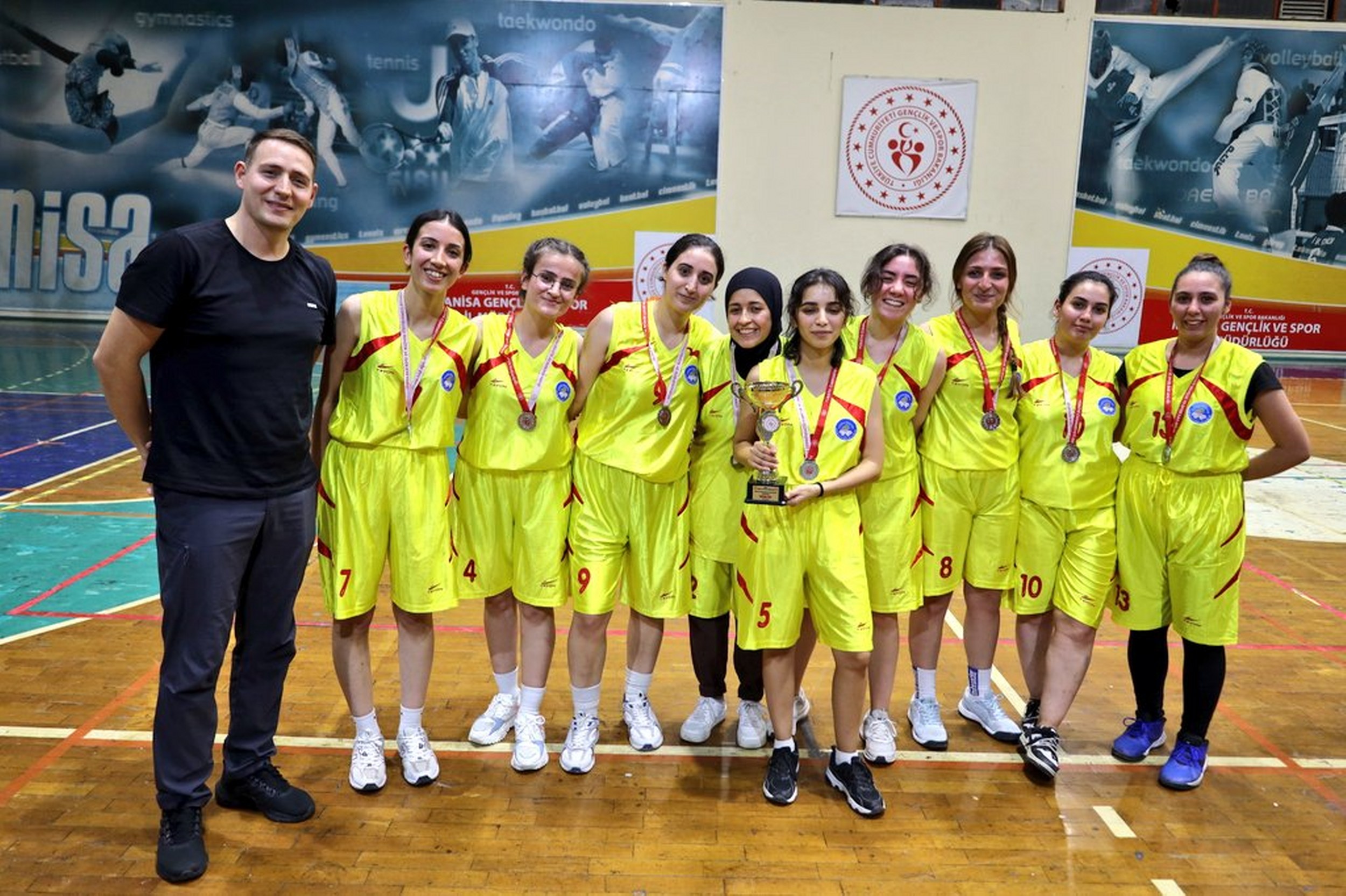 Manisa’da Yurtlar Arası Yurt Lig Müsabakaları 5 Branşta tamamlandı