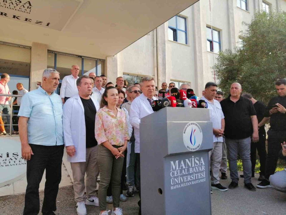 Başhekim açıkladı:Ferdi Zeyrek'in ölüm nedeni belli oldu