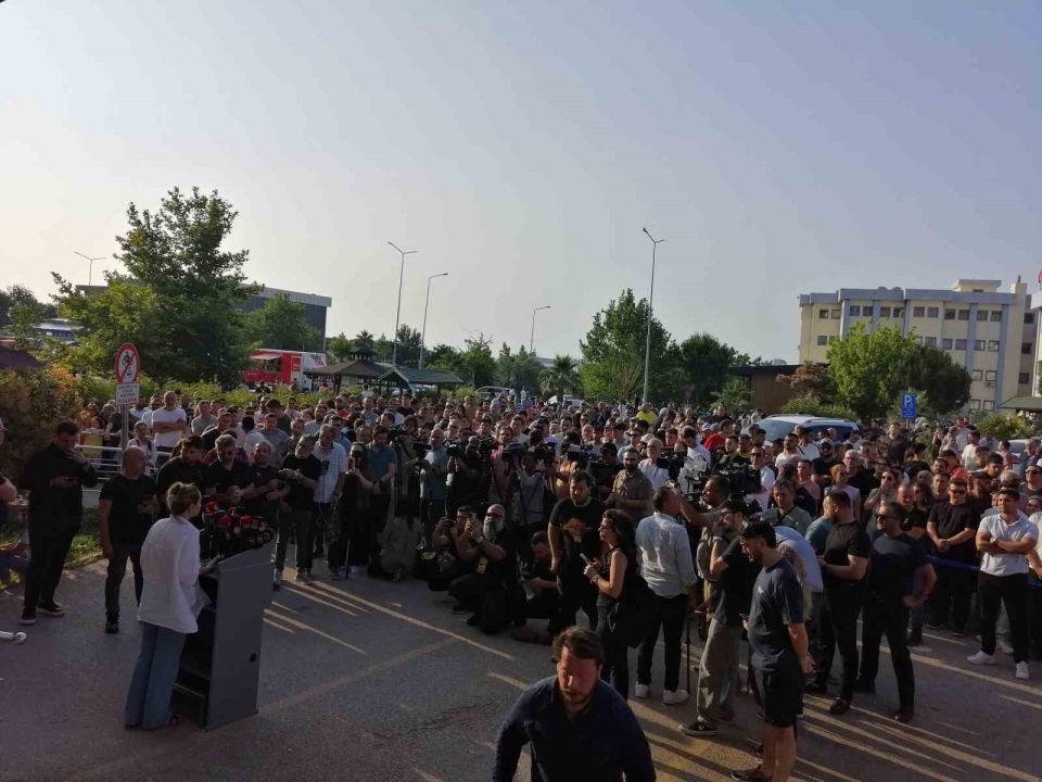 Başhekim açıkladı:Ferdi Zeyrek'in ölüm nedeni belli oldu
