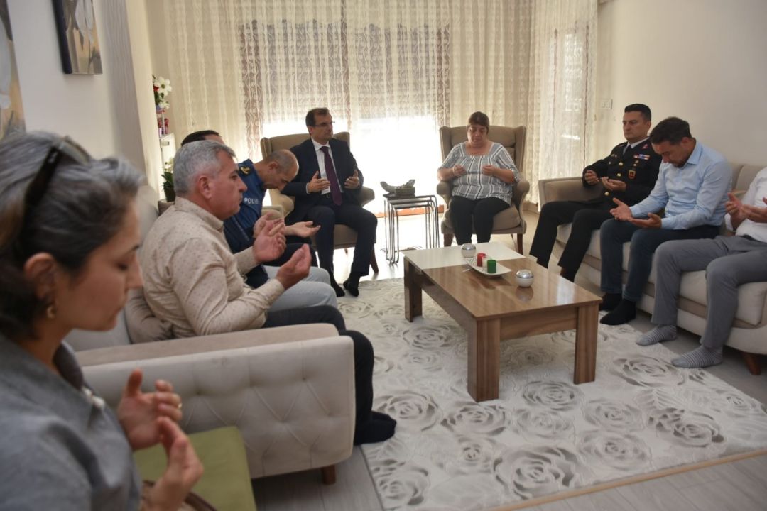 Salihli’de şehit aileleri Kurban Bayramı’nda unutulmadı