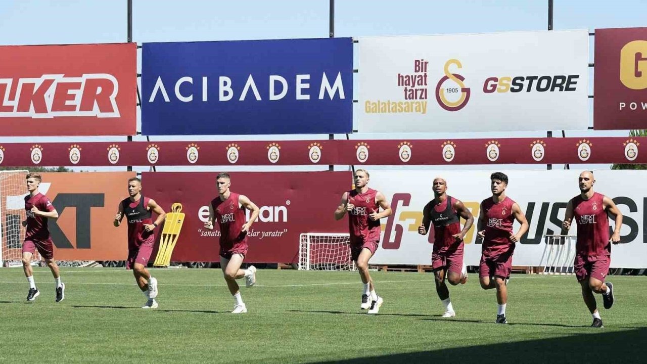 Galatasaray, yeni sezon hazırlıklarını sürdürdü