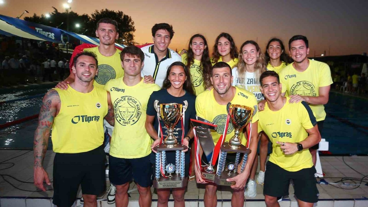 Fenerbahçeli yüzücüler, Türkiye Şampiyonası’nda 5 kupa kazandı