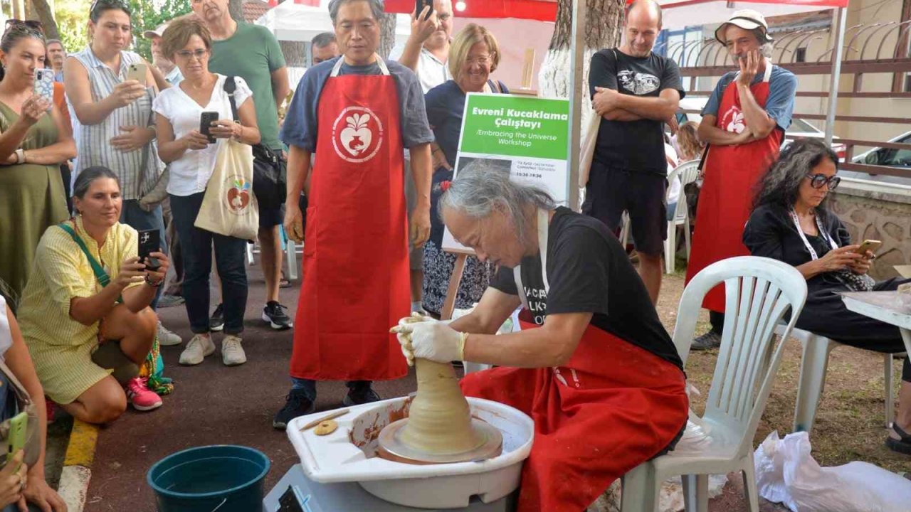 Dünya, çömleğin kalbi İzmir'de buluşucak