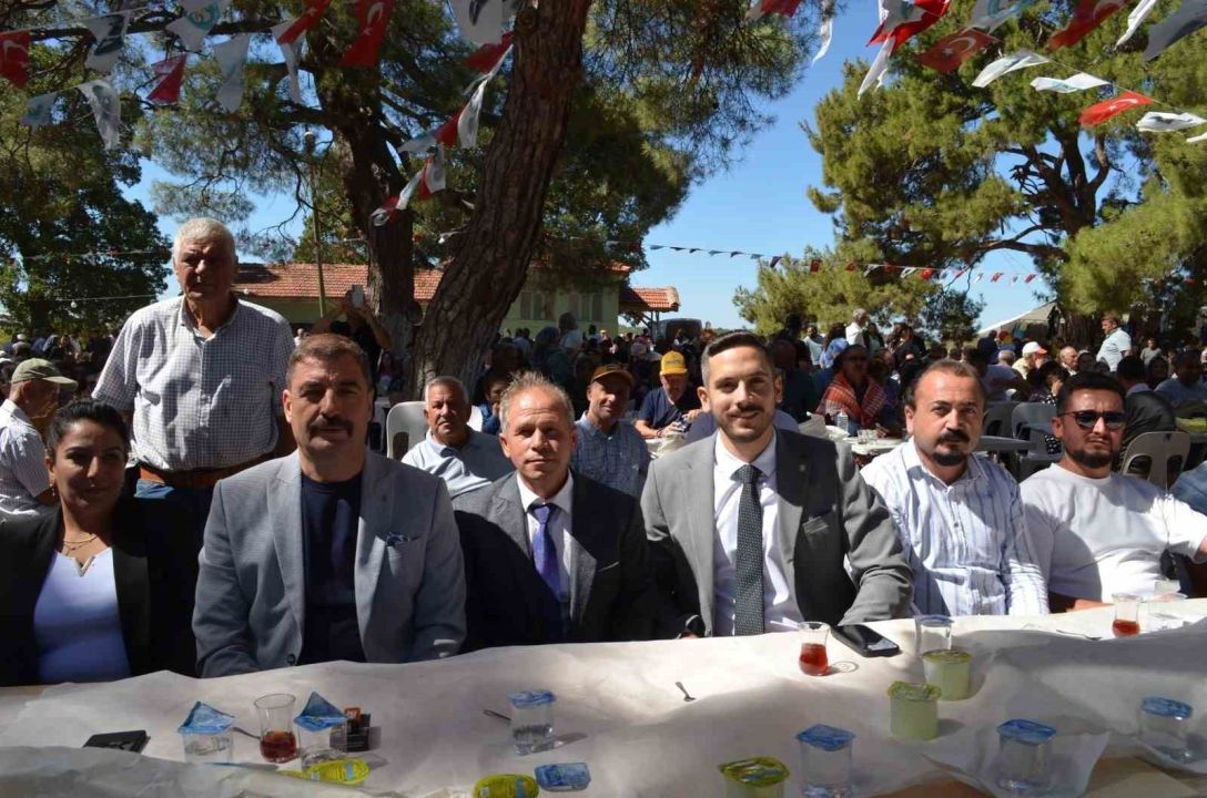 Kula’da Bağdatlı Sultan Anma Etkinlikleri binlerce kişiyi buluşturdu