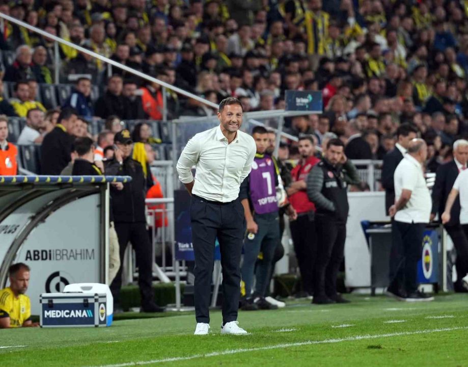 Trendyol Süper Lig: Fenerbahçe: 2 - Antalyaspor: 0 (Maç sonucu)