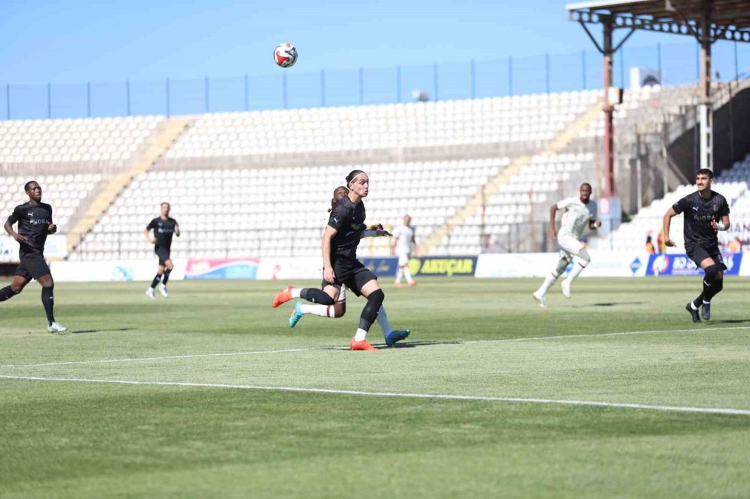 Trendyol 1. Lig: Bandırmaspor: 1 -  Manisa FK: 4