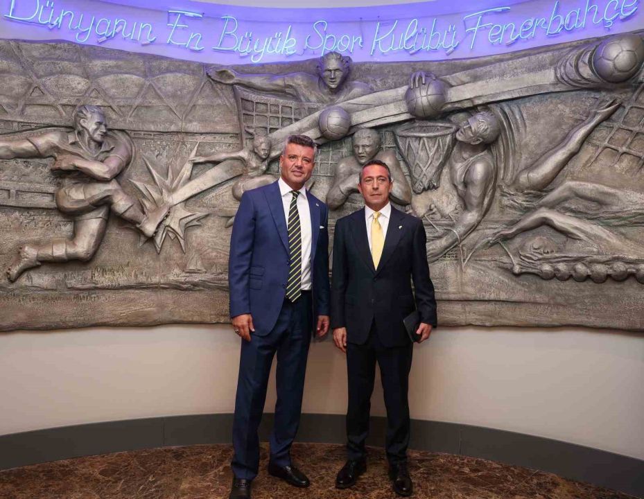 Sadettin Saran ve yönetim kurulu üyeleri mazbatasını aldı