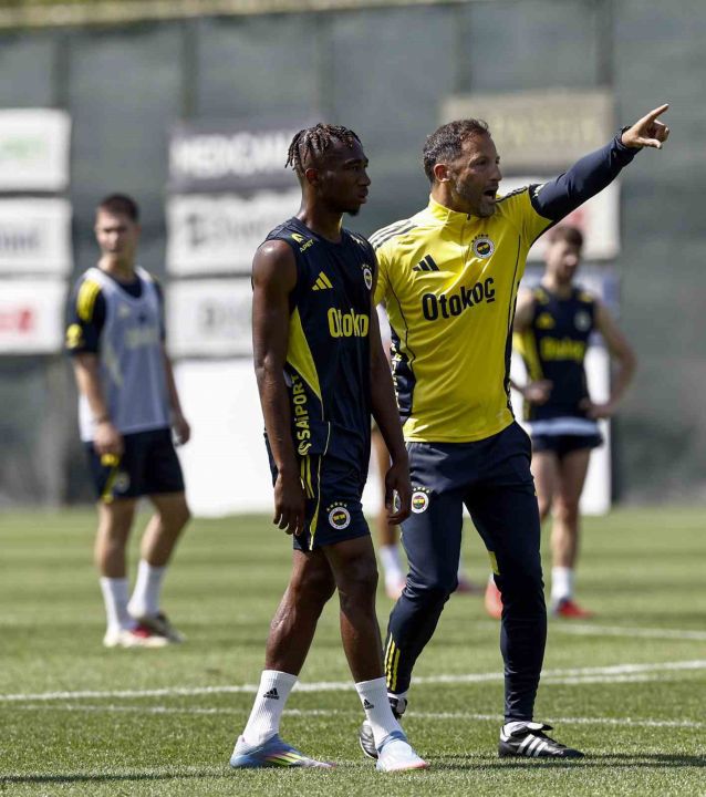 Fenerbahçe, Trabzonspor maçı hazırlıklarına devam etti