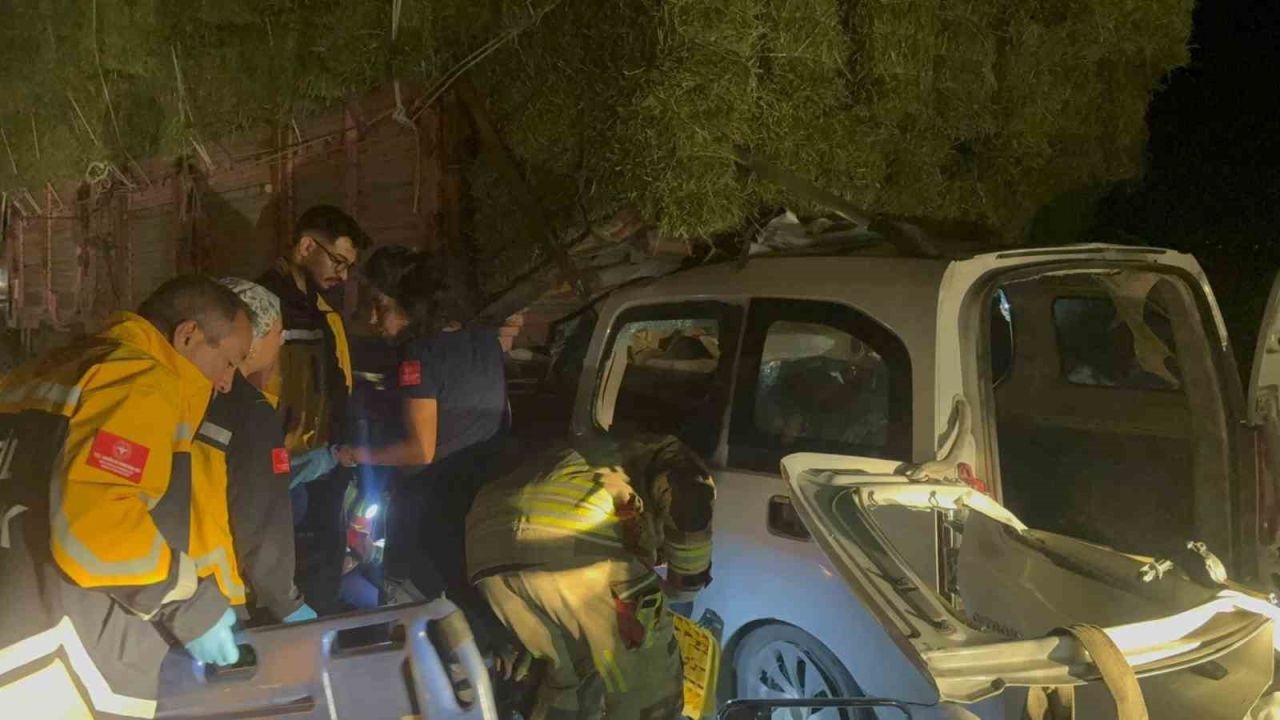 Başkent'te feci kaza can aldı: 2 genç kız hayatını kaybetti!