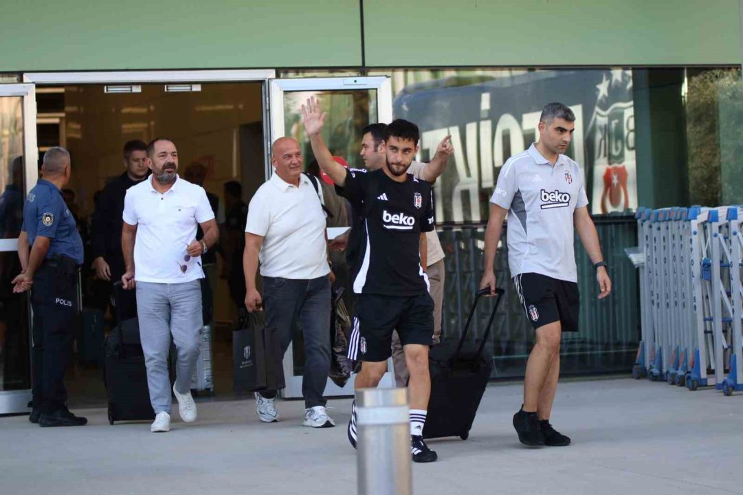 Beşiktaş kafilesi İzmir’e geldi
