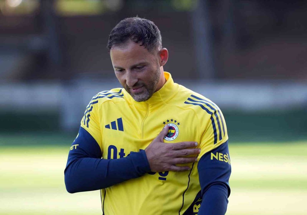 Tedesco, Fenerbahçe’nin başında ilk antrenmanına çıktı