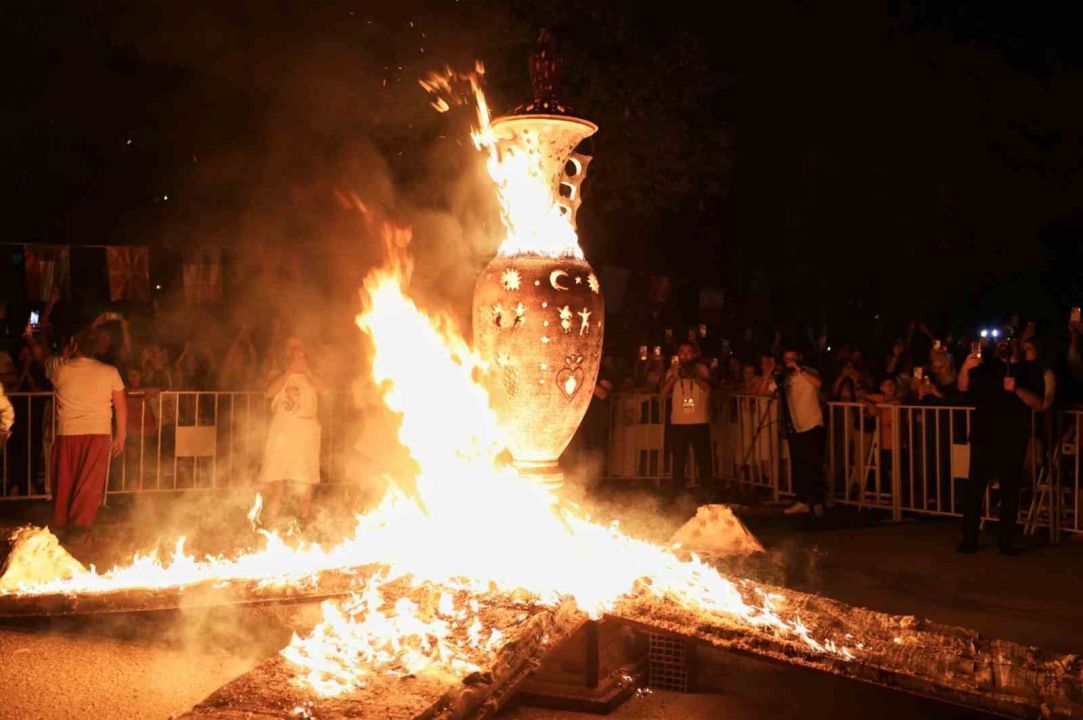 Uluslararası Menemen Çömlek Festivali’ne görkemli açılış
