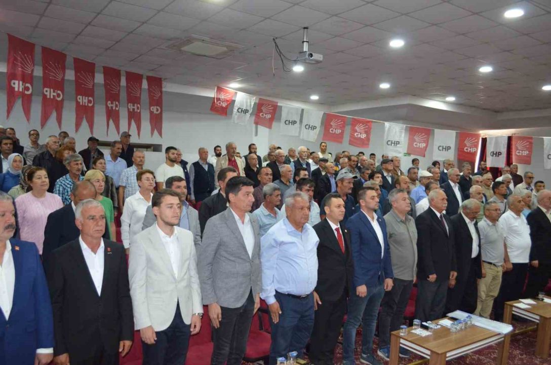 Gördes CHP kongresinde kazanan Gökhan Koyunlu oldu