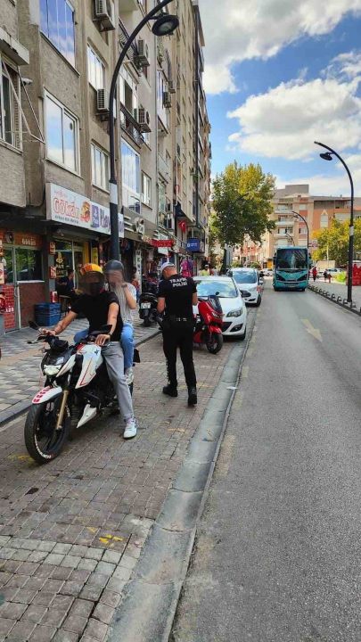 Manisa'da kask ve kaldırım denetimi! 2 Milyon 428 Bin Lira ceza!