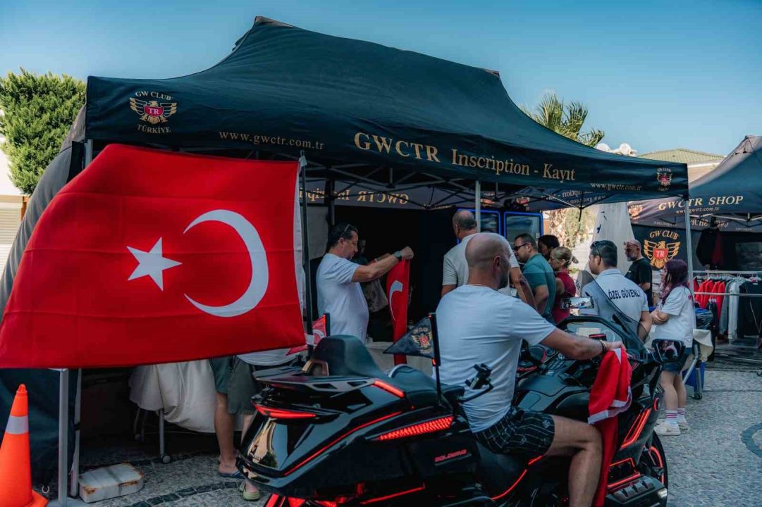 Uluslararası Goldwing Treffen Çeşme’de gerçekleşti