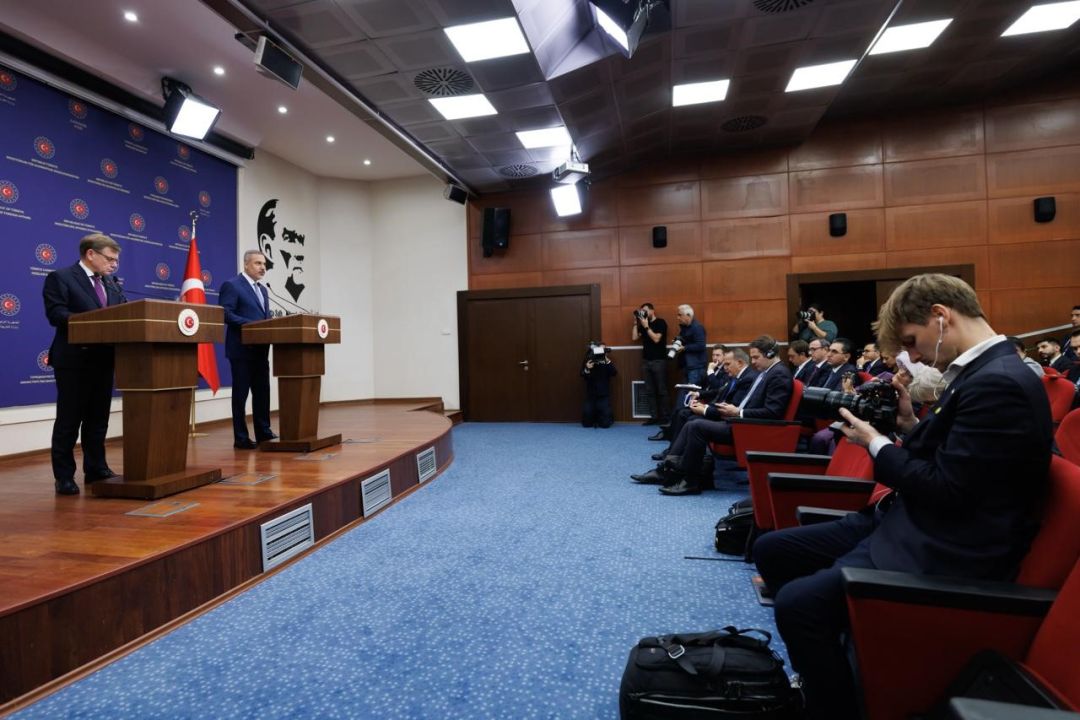 Bakan Fidan: "Türkiye gibi bir güç, Avrupa gibi bir güçle birleştiği zaman bizim birliğimizden bir süper gücün ortaya çıkması mümkün"