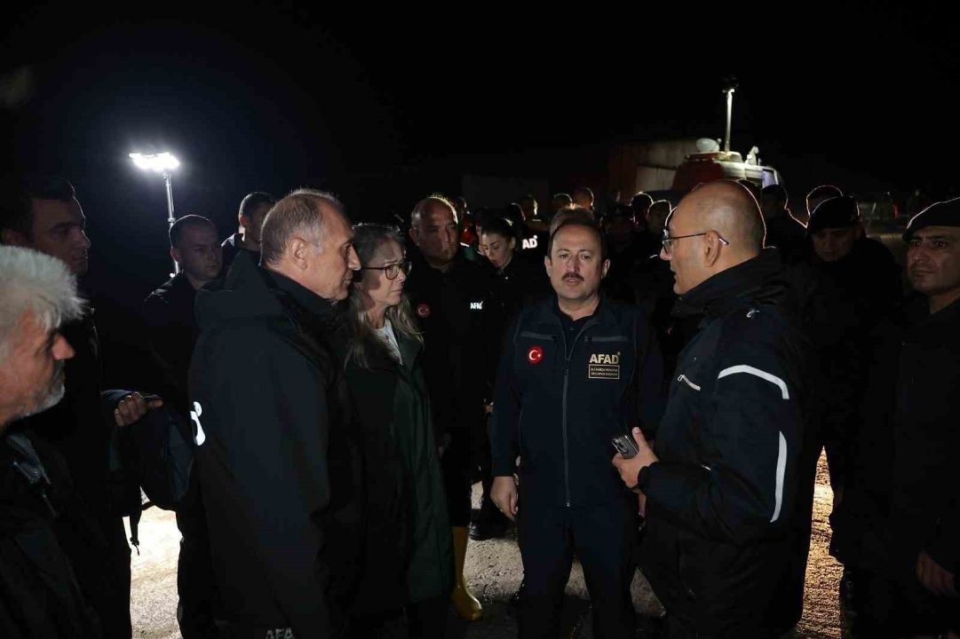 AFAD Başkanı selden etkilenen İzmir’de