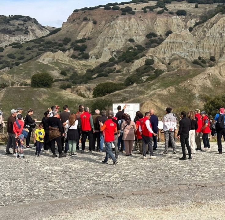 Manisa Kamp Karavan Derneği üyeleri Kula Jeoparkı’nı gezdi