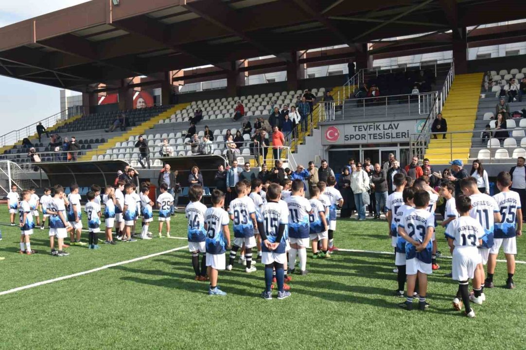 Yunusemre Belediyespor’un altyapı seçmeleri ilgi gördü