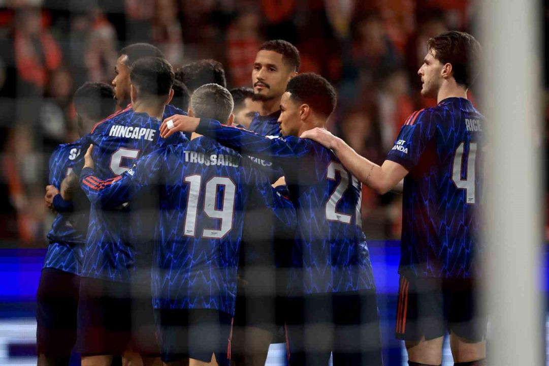 Arsenal, Şampiyonlar Ligi’nde 4’te 4 yaptı