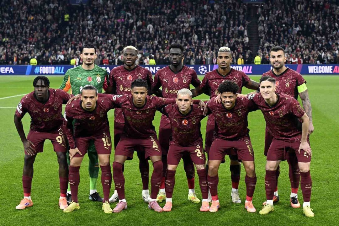 UEFA Şampiyonlar Lig: Ajax: 0 - Galatasaray: 0 (İlk yarı maçtan kareler)