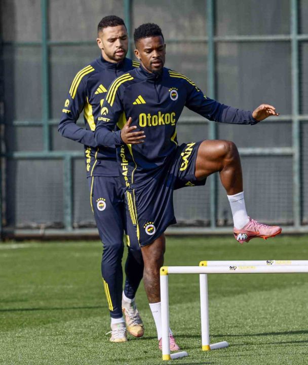 Fenerbahçe, Kayserispor maçı hazırlıklarını tamamladı