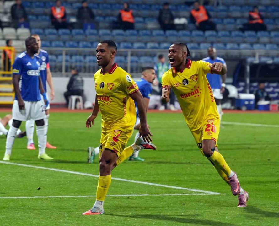Trendyol Süper Lig: Kasımpaşa: 0 - Göztepe: 2 (Maç sonucu)