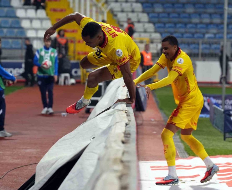 Trendyol Süper Lig: Kasımpaşa: 0 - Göztepe: 2 (Maç sonucu)