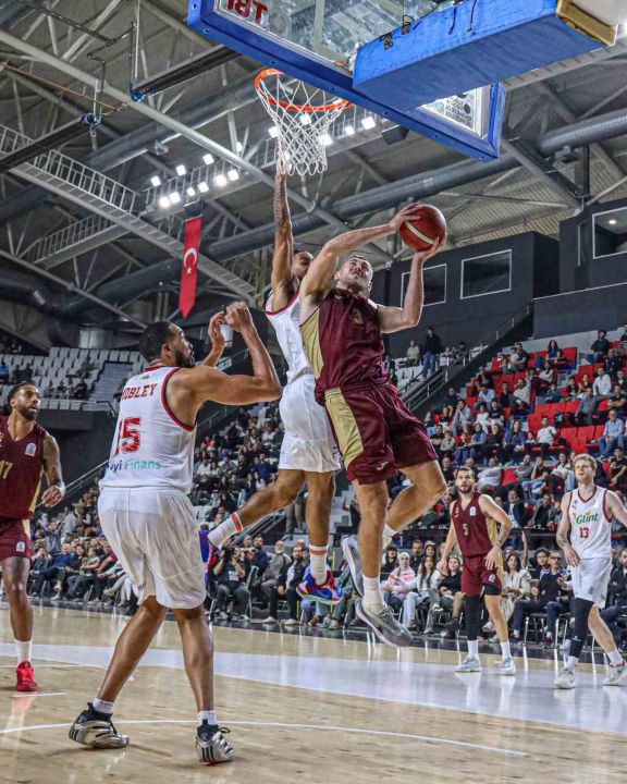 Türkiye Sigorta Basketbol Süper Ligi: Glint Manisa Basket: 82 - Trabzonspor: 93