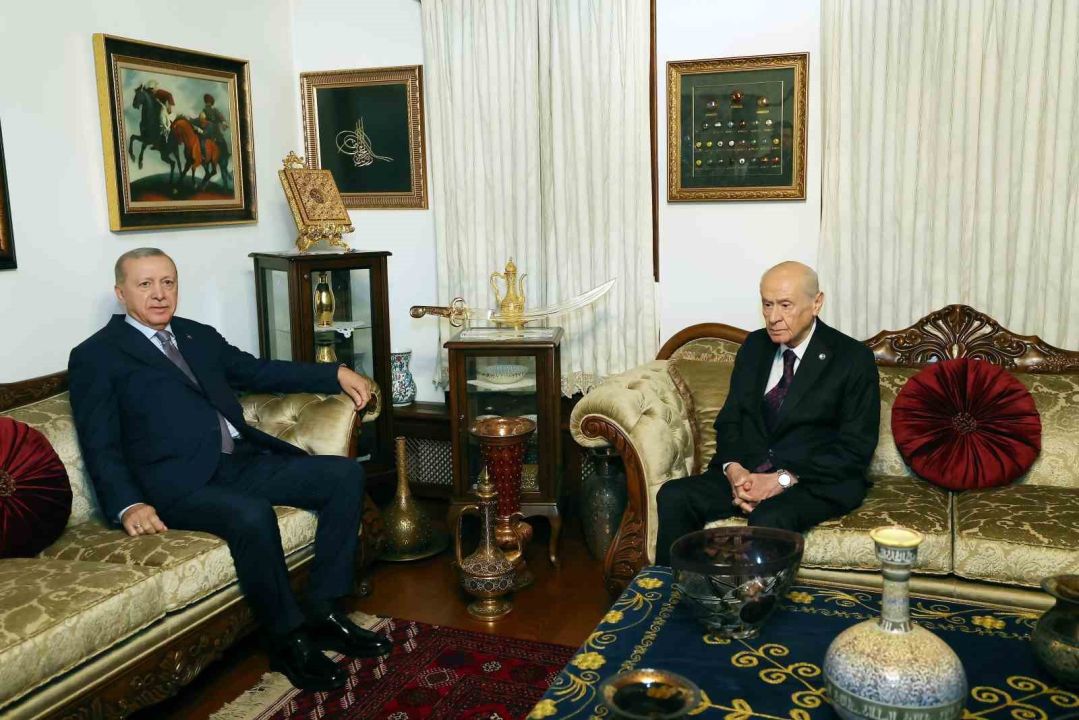 Cumhurbaşkanı Erdoğan, MHP Lideri Bahçeli ile bir araya geldi