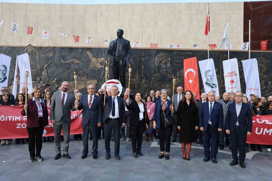 Eğitimin sorunları Manisa'da masaya yatırıldı