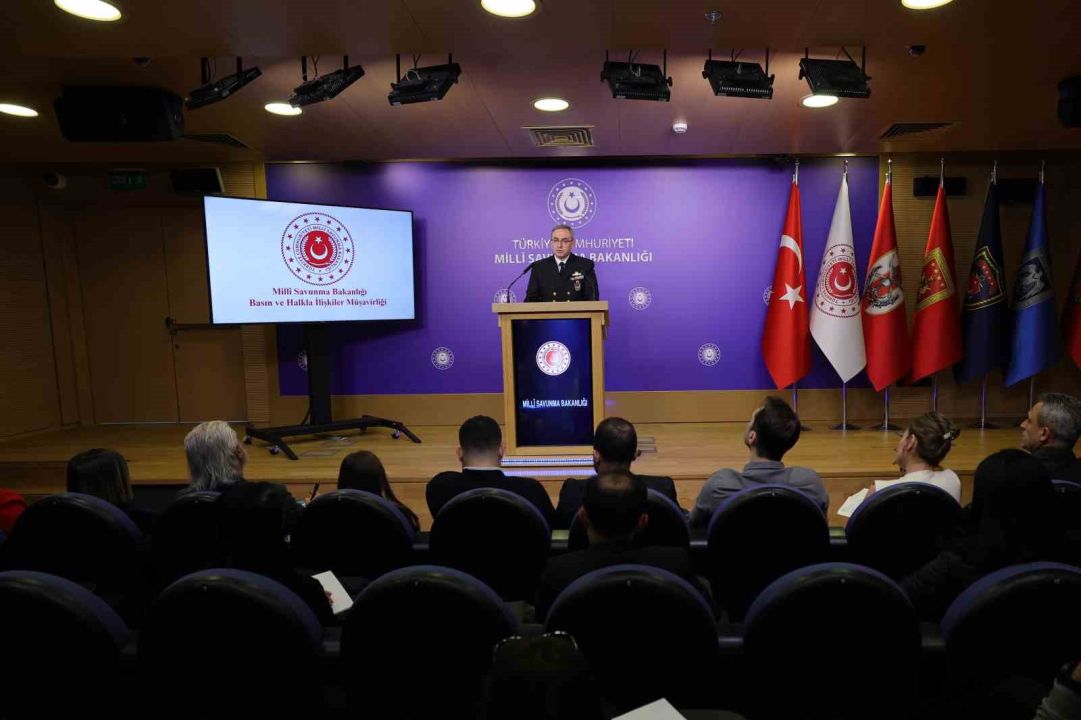 MSB: "Ukrayna’ya Türk askeri gönderilme iddiası) Rusya ile Ukrayna arasında bir ateşkesin tesis edilmesi gerekmektedir"