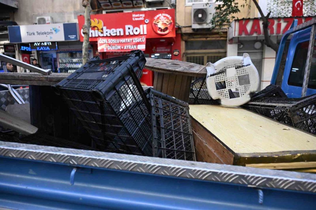 Manisa’da kaldırım işgaline yönelik denetimler devam ediyor