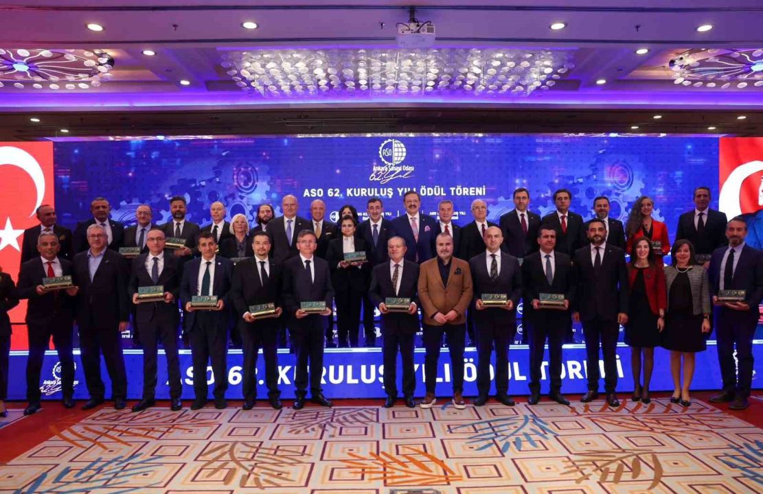 Cumhurbaşkanı Yardımcısı Yılmaz: ""Enflasyon tekrar düşüş eğilimine girmiş durumda"