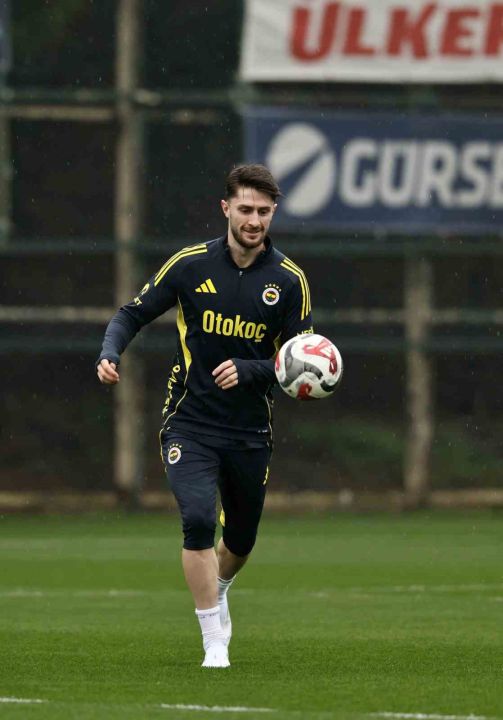 Fenerbahçe, Galatasaray derbisinin hazırlıklarına başladı