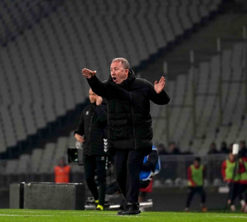 Trendyol Süper Lig: Fatih Karagümrük: 0 - Beşiktaş: 2 (Maç sonucu)