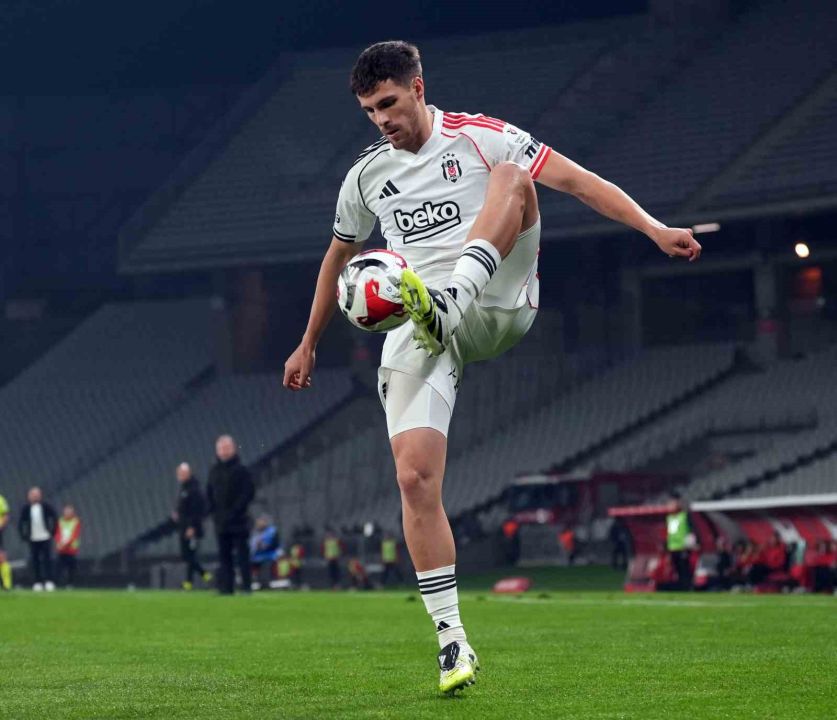 Trendyol Süper Lig: Fatih Karagümrük: 0 - Beşiktaş: 2 (Maç sonucu)