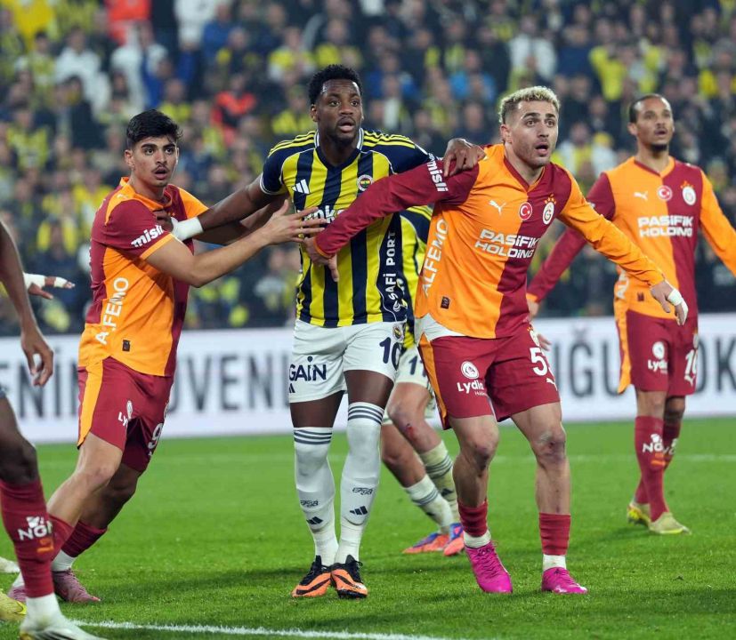 Trendyol Süper Lig: Fenerbahçe: 1 - Galatasaray: 1 (Maç sonucu)
