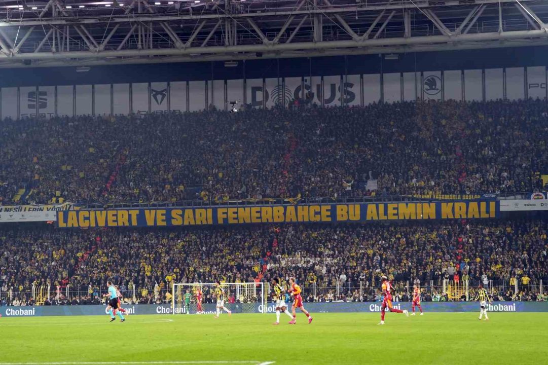 Trendyol Süper Lig: Fenerbahçe: 1 - Galatasaray: 1 (Maç sonucu)