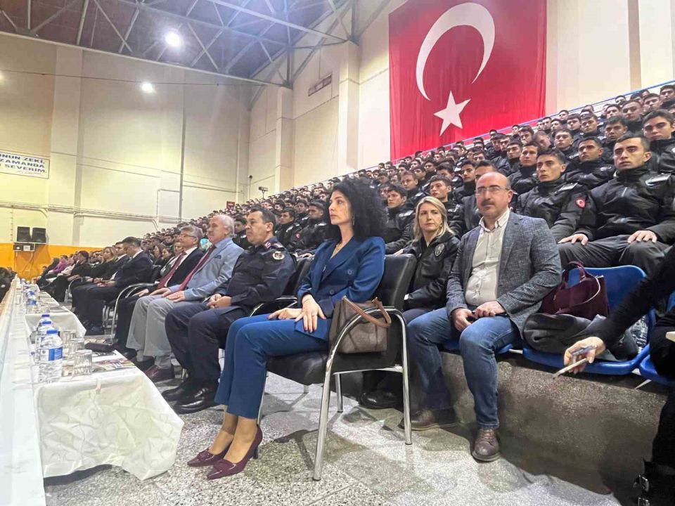 ‘Köklü Gelenekten Modern Geleceğe’ Aile Çalıştayı gerçekleştirildi