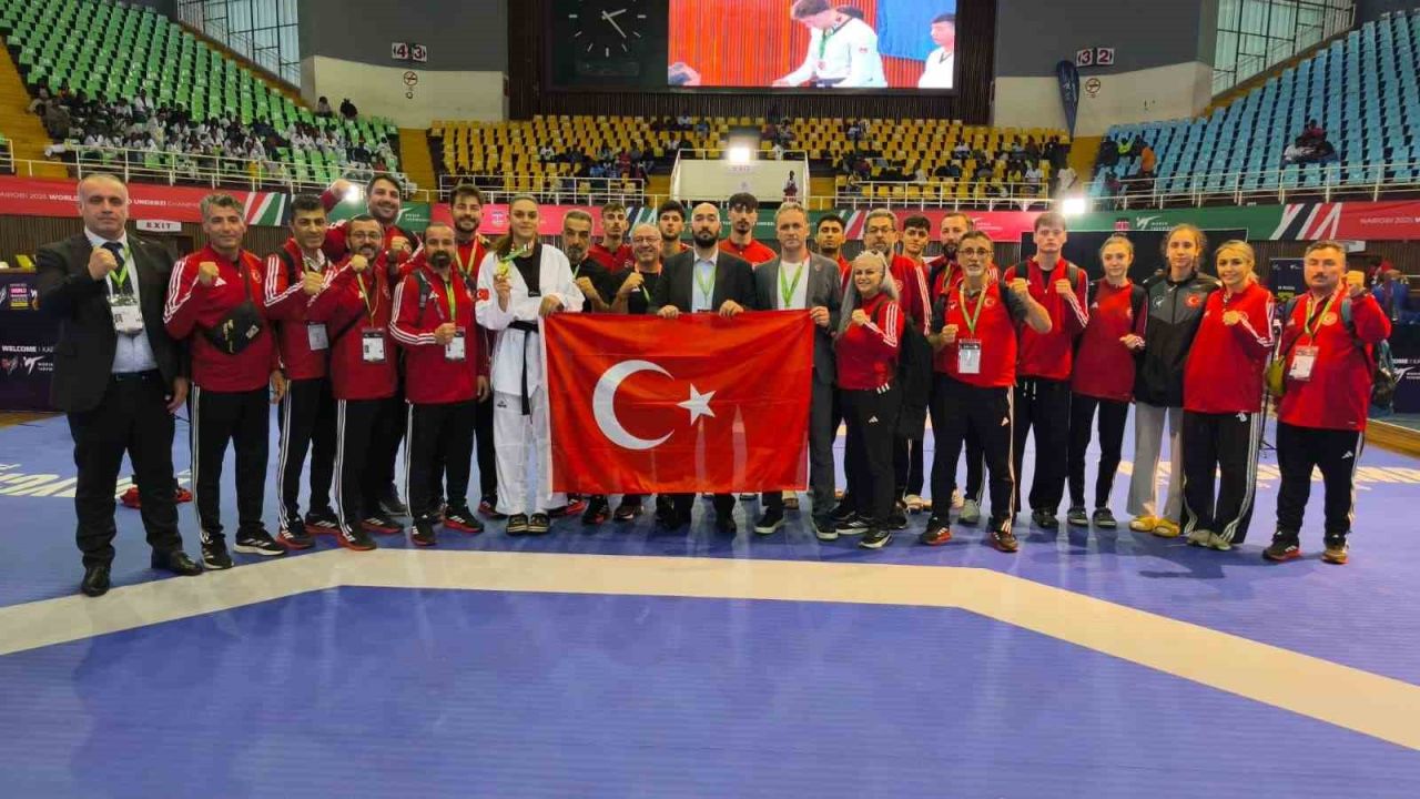 Zehra Begüm Kavukcuoğlu, dünya şampiyonu