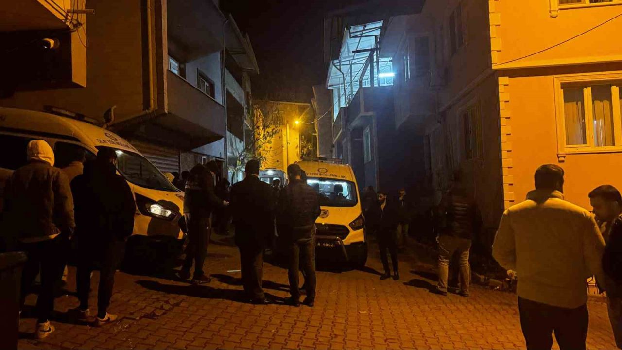 Şüpheli ölüm: Baba ve kızı evde ölü bulundu!