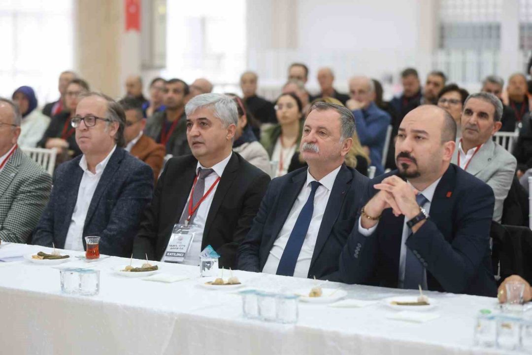 Manisa'da kırsal kalkınma ve kooperatifçilik masaya yatırıldı