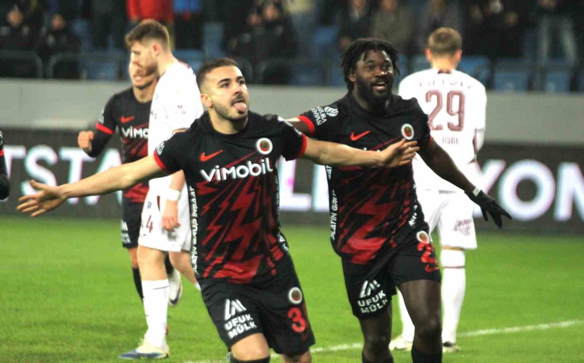 Trendyol Süper Lig: Gençlerbirliği: 4 - Trabzonspor: 3 (Maç sonucu)